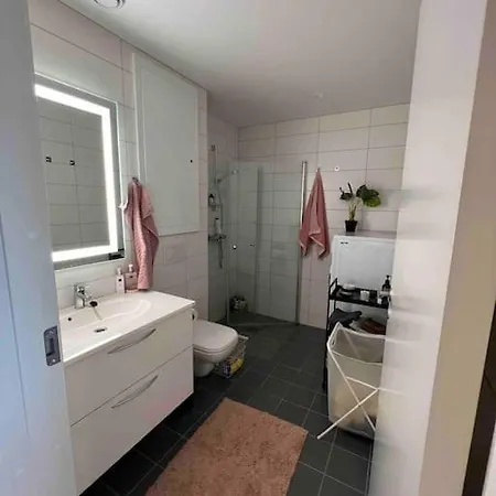 Trivelig Leilighet Med Parkeringsplass